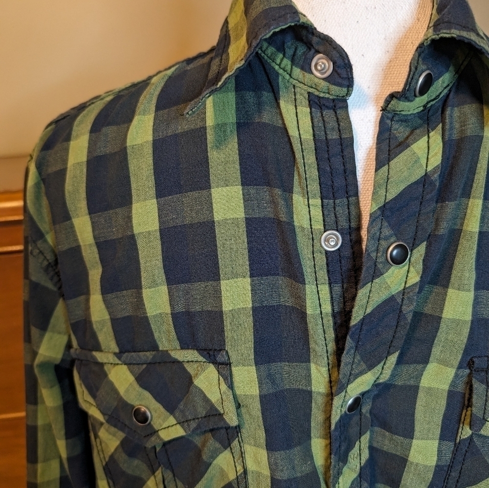 Realtree Button Up Snaps Long Sleeve Lightweight Plaid Shirt Mens Medium - Picture 2 of 10
